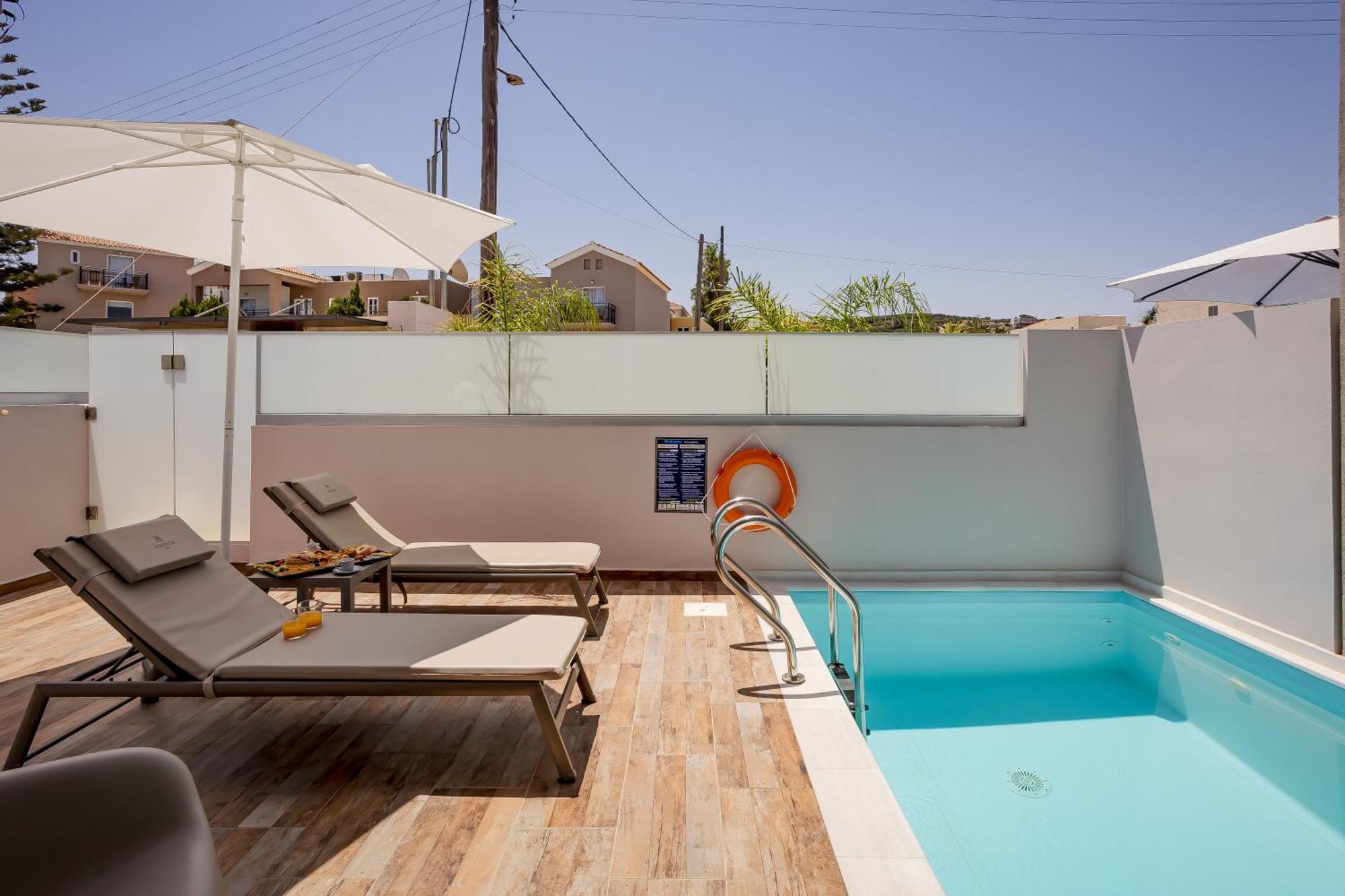 Sarpidon Suites Agia Marina Eksteriør bilde