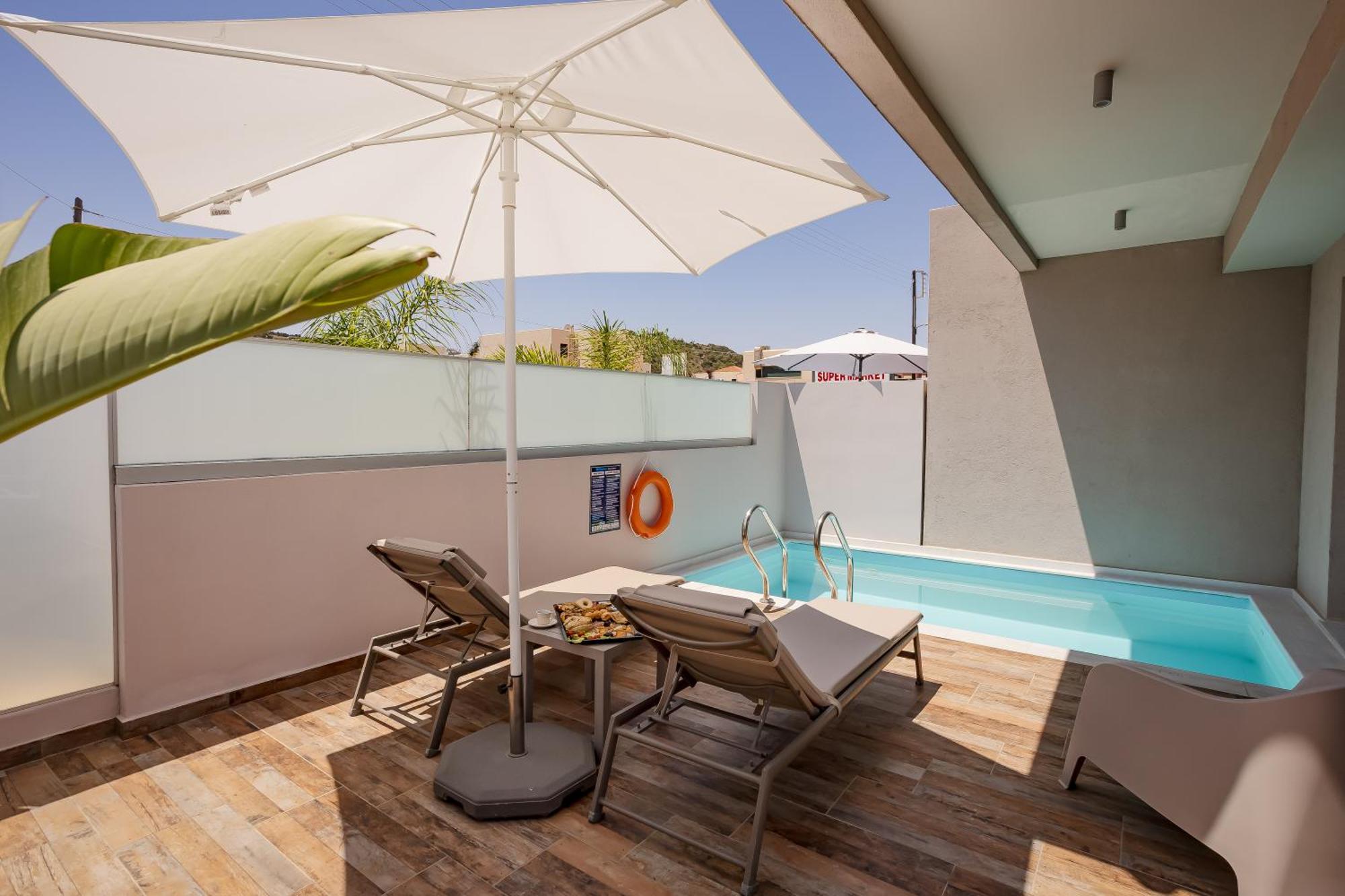 Sarpidon Suites Agia Marina Eksteriør bilde