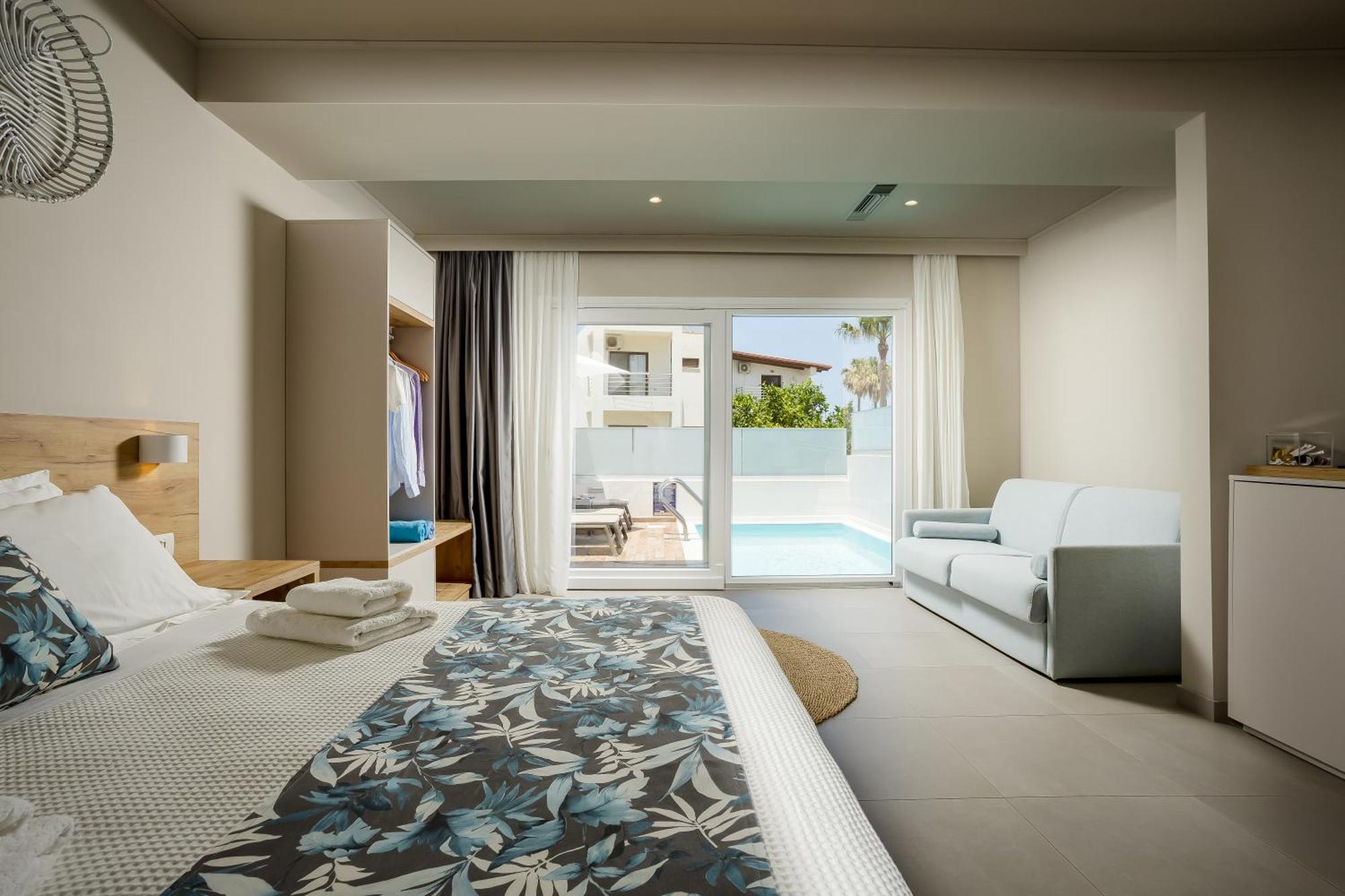 Sarpidon Suites Agia Marina Eksteriør bilde