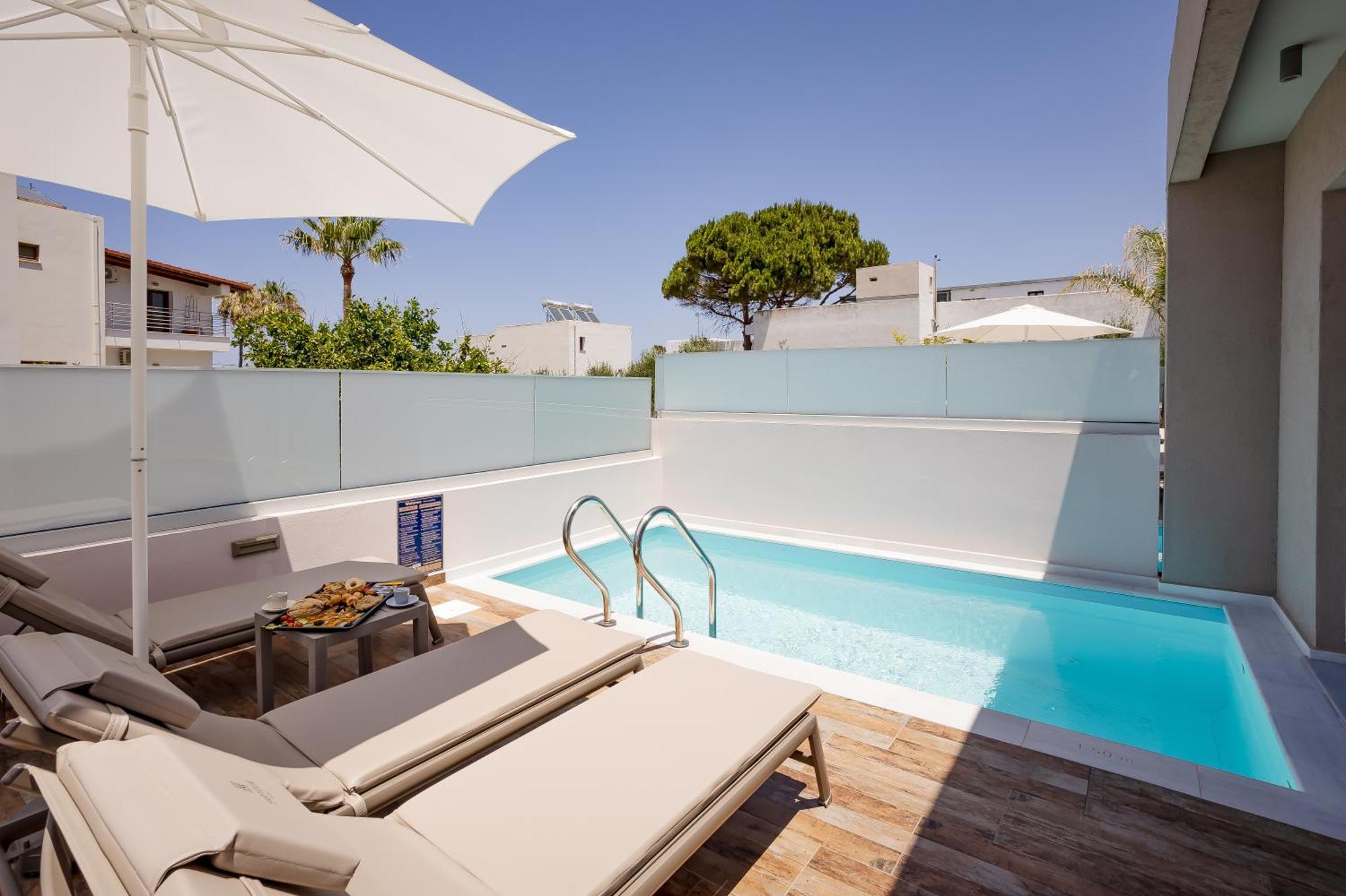 Sarpidon Suites Agia Marina Eksteriør bilde